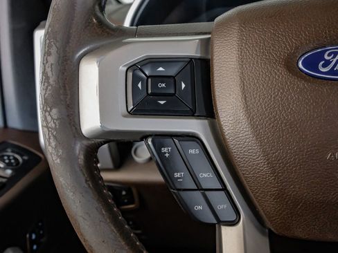 Used 2018 Ford F150 King Ranch w/ Equipment Group 601A Luxury AWD/4WD image 16