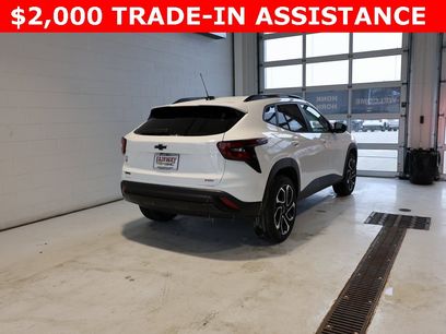 New 2026 Chevrolet Trax RS w/ Sunroof Package