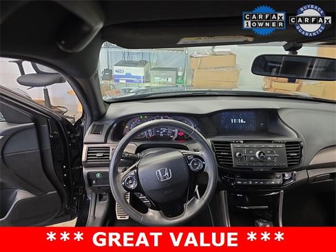 Used 2016 Honda Accord Sport image 13