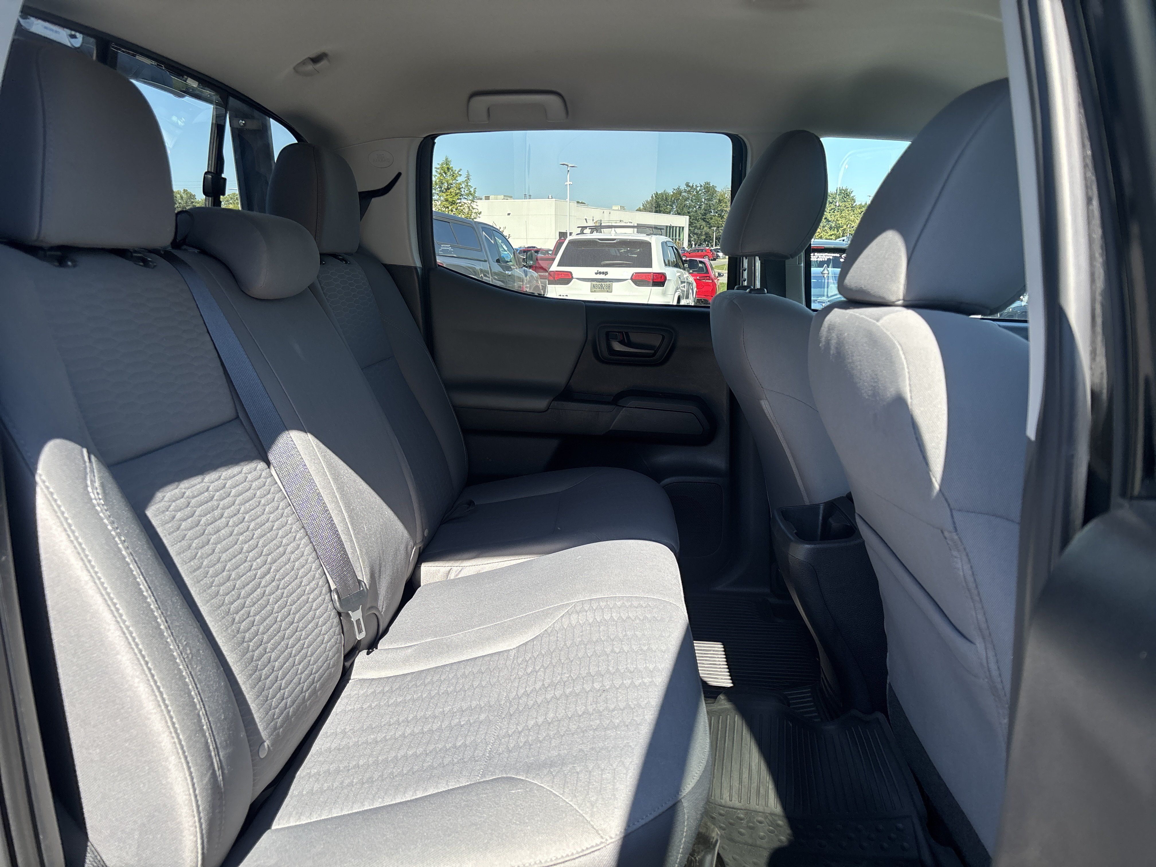 Used 2019 Toyota Tacoma SR w/ SR Convenience Package AWD/4WD image 25