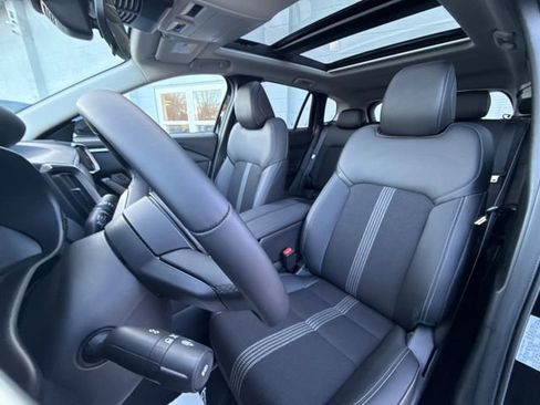 Used 2026 MAZDA CX-50 AWD 2.5 S w/ Preferred Pkg image 24