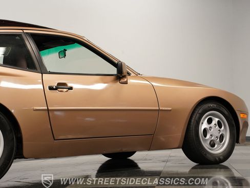 Used 1987 Porsche 944 S image 28