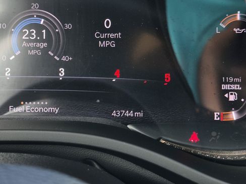 Used 2023 RAM 1500 Limited AWD/4WD image 24