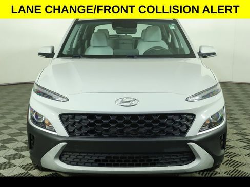 Used 2022 Hyundai Kona SE image 7