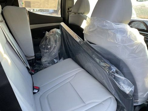 New 2026 Hyundai Santa Cruz Limited image 13