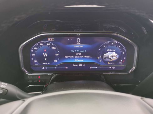 Used 2024 Chevrolet Silverado 1500 LT w/ Protection Package RWD image 11