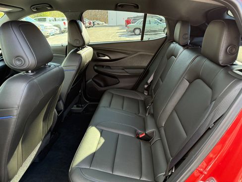 Used 2024 Buick Envista Sport Touring w/ Convenience I Package image 17