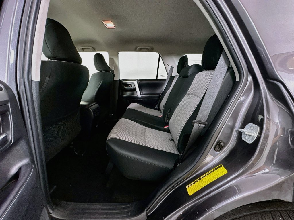 Certified 2022 Toyota 4Runner SR5 AWD/4WD image 22