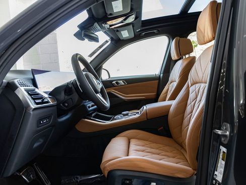 New 2026 BMW X5 xDrive40i AWD/4WD image 15