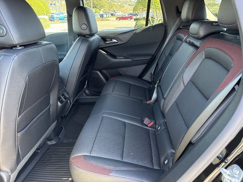 New 2026 Chevrolet Equinox RS w/ Convenience Package III AWD/4WD image 13