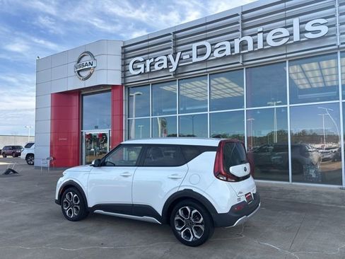 Used 2020 Kia Soul X-Line image 2