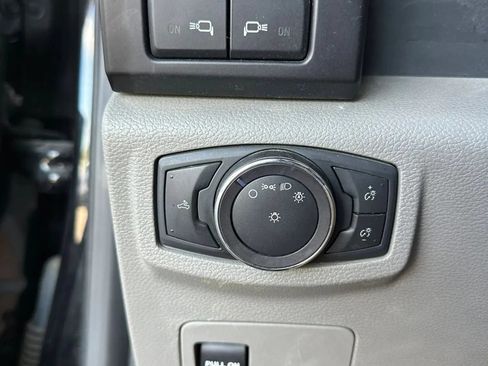 Used 2019 Ford F150 XL w/ XL Power Equipment Group AWD/4WD image 13