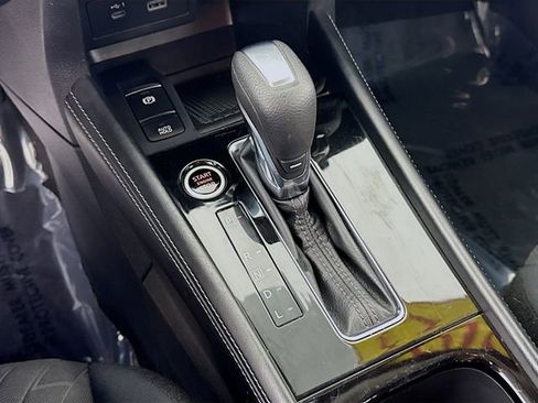 Used 2023 Nissan Kicks SV w/ Interior Electronics Package FWD image 15