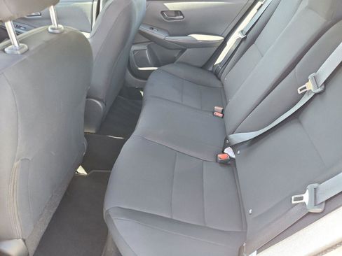 Used 2024 Nissan Sentra S FWD image 11