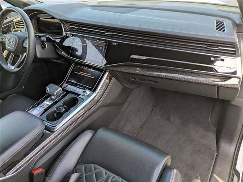 Used 2023 Audi SQ7 Premium Plus w/ Executive Package image 22