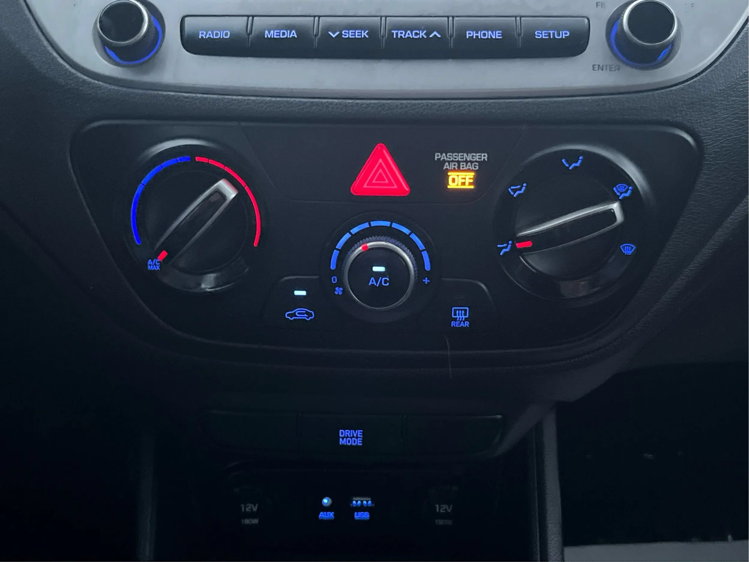Used 2021 Hyundai Accent SE FWD image 26