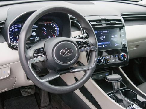 Used 2022 Hyundai Tucson SEL image 13