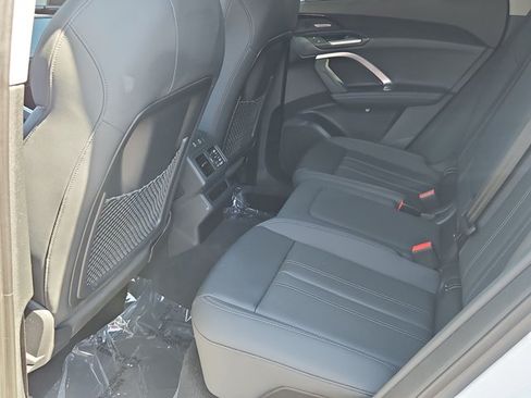 Used 2025 Audi Q5 Premium Plus AWD/4WD image 25