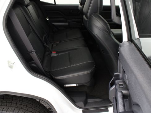 Used 2025 Toyota 4Runner TRD Off-Road Premium w/ Tow Technology Package AWD/4WD image 37