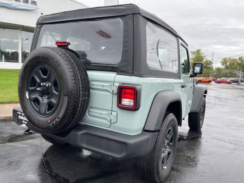 Used 2023 Jeep Wrangler Sport image 30