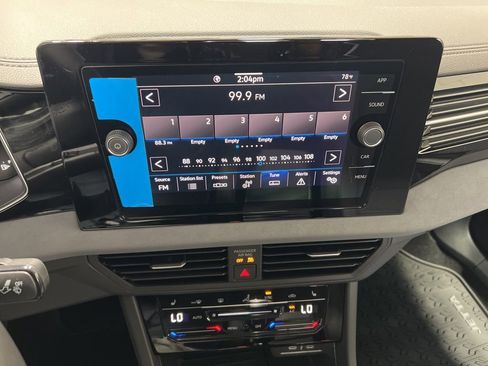 New 2025 Volkswagen Jetta SE image 18