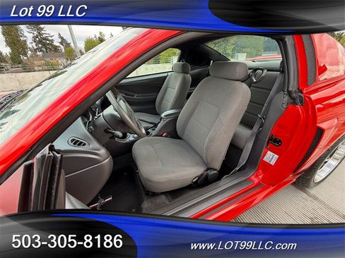 Used 2000 Ford Mustang Coupe RWD image 12