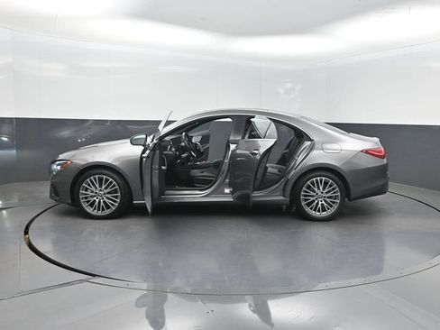 Used 2025 Mercedes-Benz CLA 250 4MATIC image 44