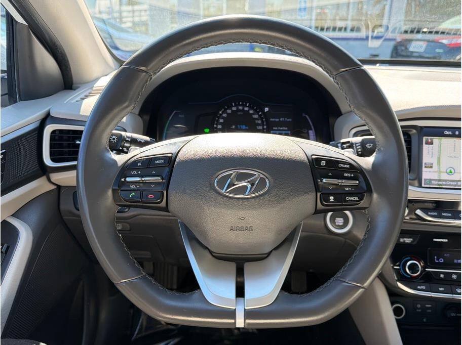 Used 2019 Hyundai Ioniq Limited w/ Ultimate Package 02 FWD image 8