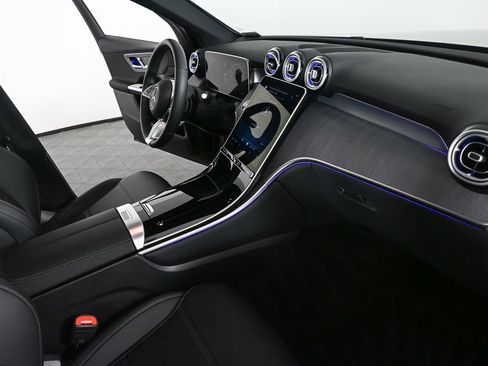 Certified 2026 Mercedes-Benz GLC 300 image 23