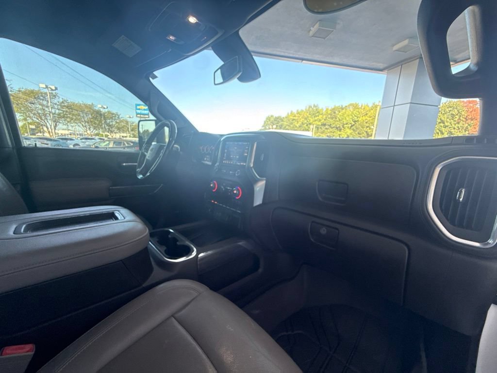 Used 2020 Chevrolet Silverado 3500 LTZ w/ LTZ Plus Package AWD/4WD image 38