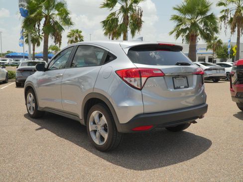 Used 2022 Honda HR-V LX image 7
