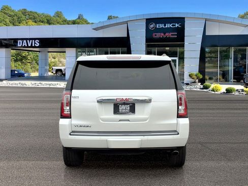 Used 2018 GMC Yukon Denali w/ Open Road Package AWD/4WD image 5