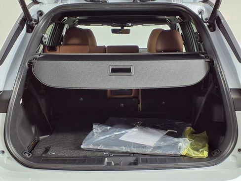 New 2026 Mitsubishi Outlander SEL image 13