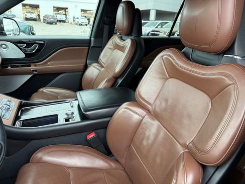 Used 2020 Lincoln Aviator Reserve w/ Equipment Group 202A AWD/4WD image 19