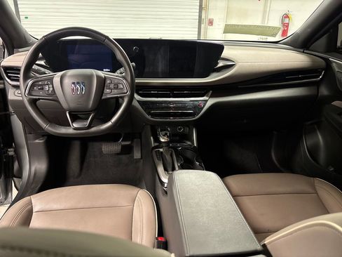Used 2024 Buick Envista Sport Touring FWD image 31