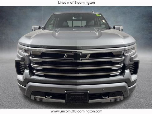Used 2025 Chevrolet Silverado 1500 High Country w/ LPO, Dark Essentials Package AWD/4WD image 9