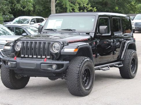 Used 2018 Jeep Wrangler Unlimited Rubicon AWD/4WD image 3