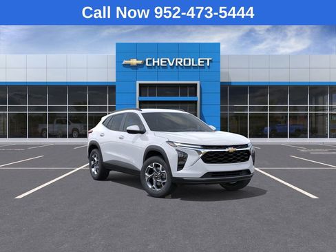 New 2026 Chevrolet Trax LT w/ Driver Confidence Package FWD image 1