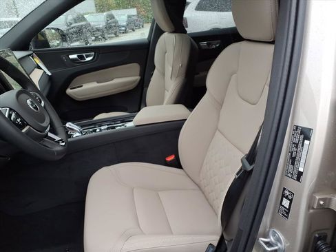 New 2026 Volvo XC60 B5 Plus w/ Protection Package Premier image 17