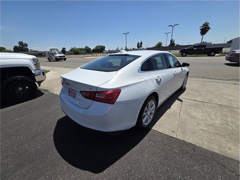Used 2024 Chevrolet Malibu LT FWD image 5