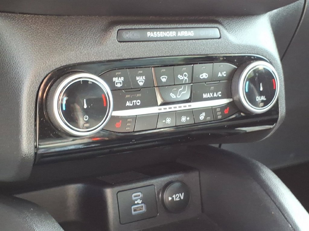 Used 2022 Ford Escape SEL w/ SEL Stealth AWD Package image 19