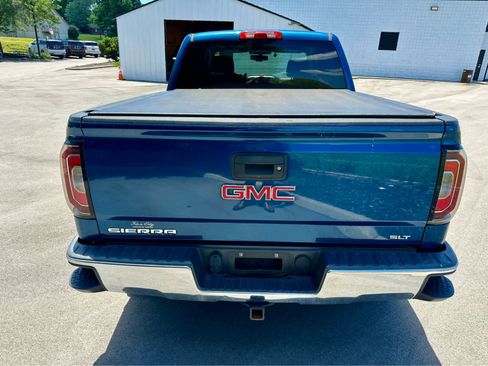 Used 2018 GMC Sierra 1500 SLT w/ SLT Premium Package AWD/4WD image 6