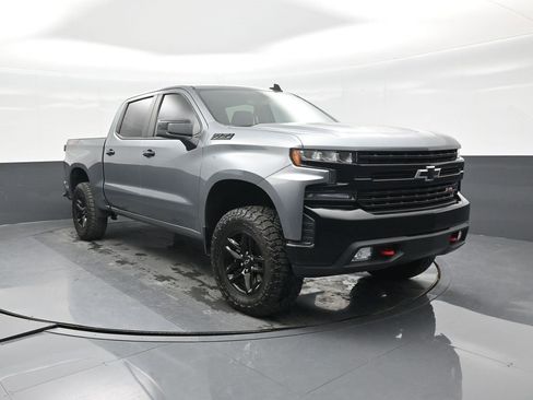Used 2020 Chevrolet Silverado 1500 LT Trail Boss image 15