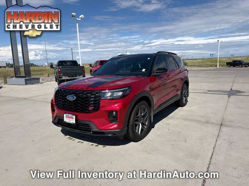 Used 2025 Ford Explorer ST AWD/4WD image 1