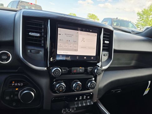 New 2026 RAM 1500 Express image 22