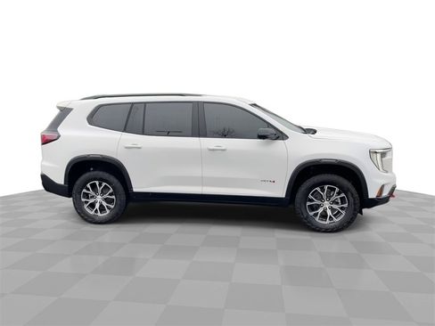 New 2026 GMC Acadia AT4 w/ Super Cruise Package image 9