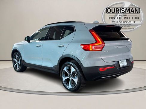 Used 2026 Volvo XC40 B5 Plus w/ Protection Package Premier AWD/4WD image 3