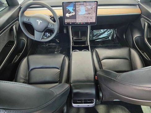 Used 2020 Tesla Model 3 Long Range AWD/4WD image 20