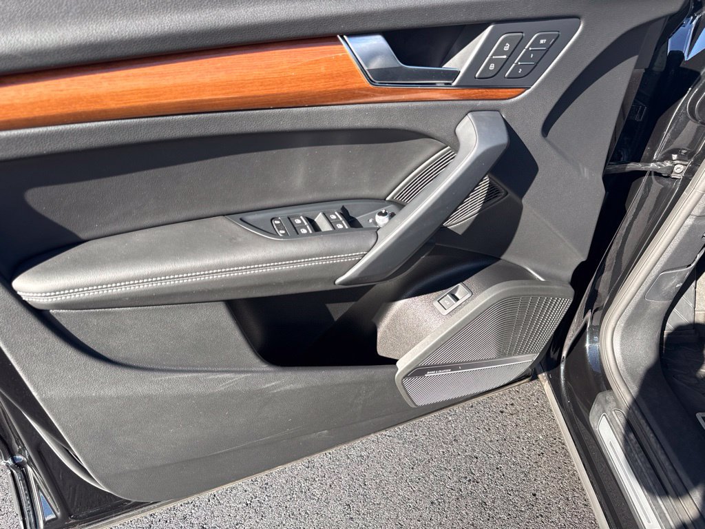 Certified 2023 Audi Q5 2.0T Premium Plus AWD/4WD image 18