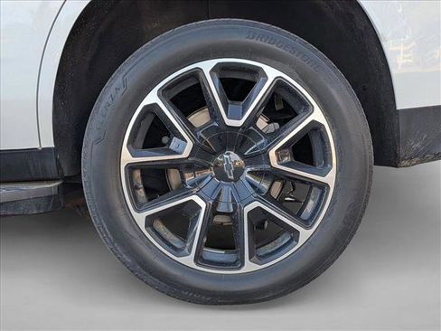 Used 2021 Chevrolet Tahoe RST AWD/4WD image 9